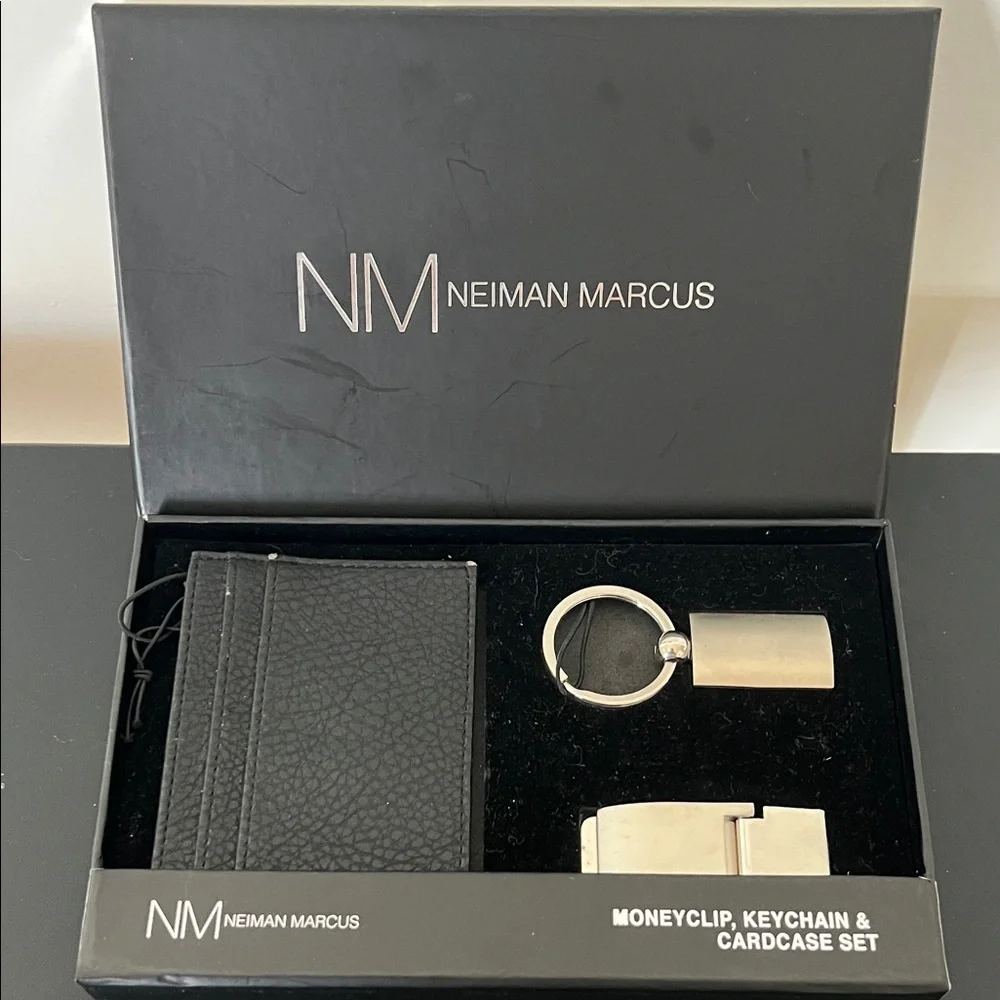 Neiman Marcus Black and Silver Money Clip Set